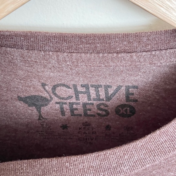 NEW Chive “No Duckface Please” Graphic Yellow Brown T Shirt Adult size XL - Picture 8 of 8